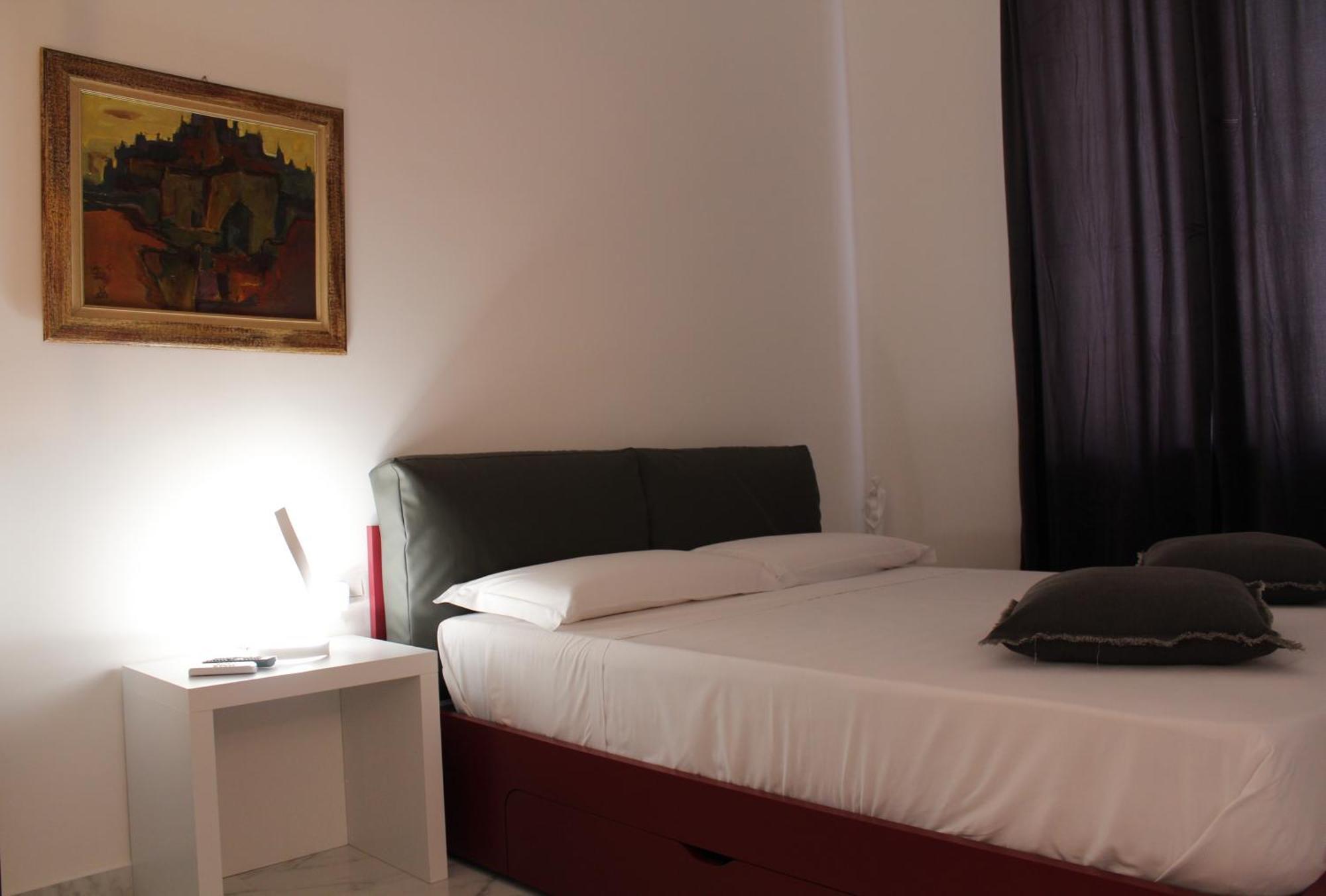 Falstaff Rooms & Suites Palermo Exteriör bild