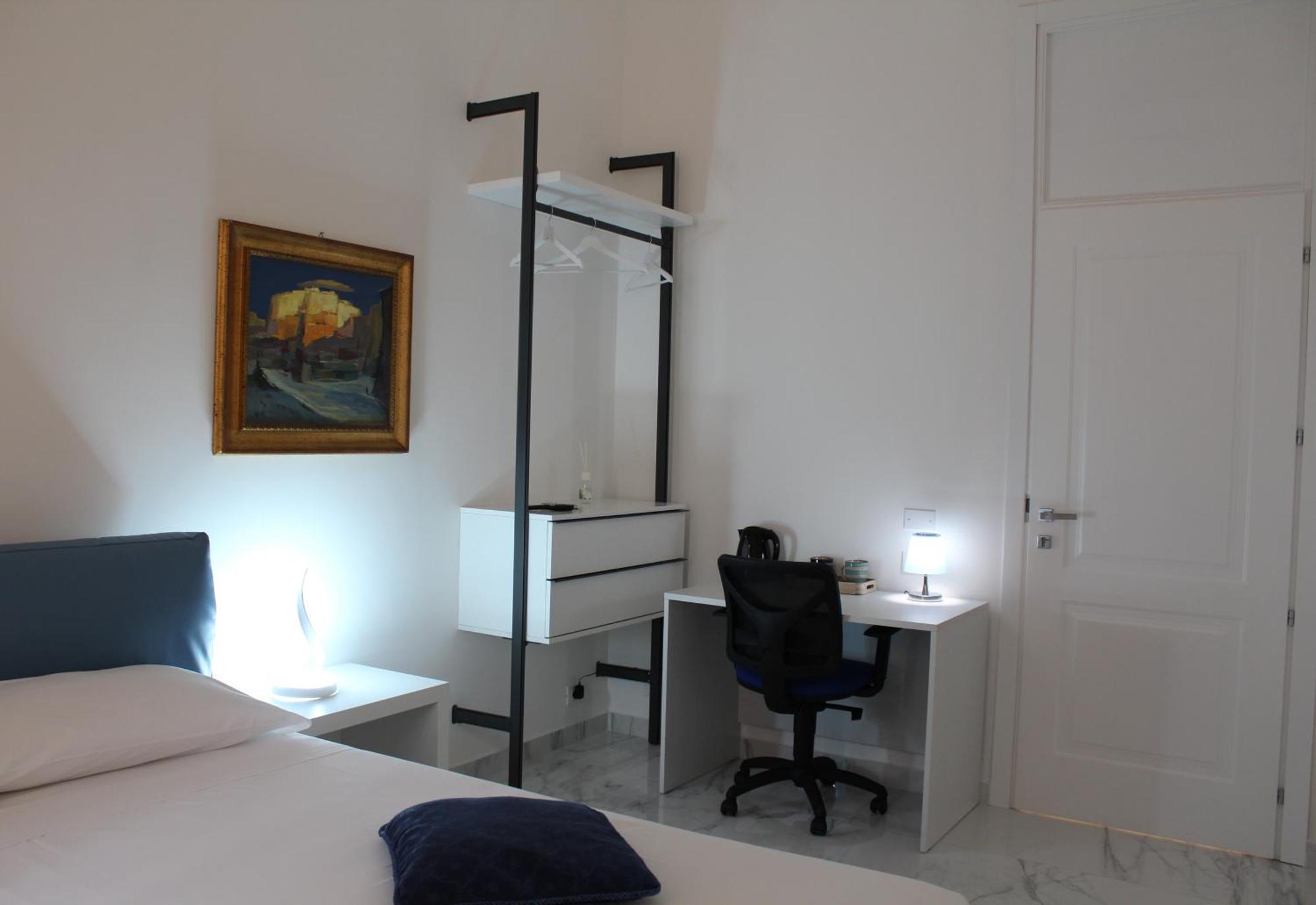 Falstaff Rooms & Suites Palermo Exteriör bild